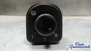 Gebruikte Spiegel Schakelaar Volkswagen Passat Prijs € 17,50 Margeregeling aangeboden door Klein Gunnewiek Autodemontage & Motorentechniek