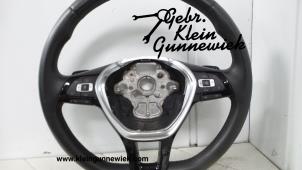 Gebruikte Stuurwiel Volkswagen Passat Prijs € 225,00 Margeregeling aangeboden door Gebr.Klein Gunnewiek Ho.BV