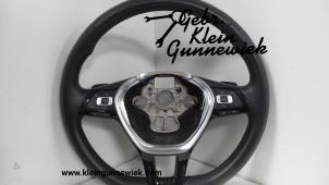 Gebruikte Stuurwiel Volkswagen Passat Prijs € 225,00 Margeregeling aangeboden door Gebr.Klein Gunnewiek Ho.BV