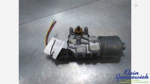 Gebruikte Ruitenwissermotor voor Dacia Sandero Prijs € 50,00 Margeregeling aangeboden door Klein Gunnewiek Autodemontage & Motorentechniek