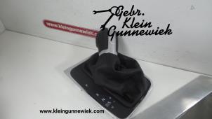 Gebruikte Versnellingspookhoes Volkswagen Golf Prijs € 60,00 Margeregeling aangeboden door Gebr.Klein Gunnewiek Ho.BV