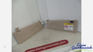 Gebruikte Zonneklep set BMW 4-Serie Prijs € 60,00 Margeregeling aangeboden door Klein Gunnewiek Autodemontage & Motorentechniek