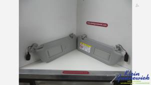 Gebruikte Zonneklep set Audi E-Tron Prijs € 75,00 Margeregeling aangeboden door Klein Gunnewiek Autodemontage & Motorentechniek