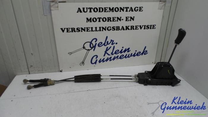 Gebruikte Versnellingspook Renault Captur Prijs € 56,00 Margeregeling aangeboden door Klein Gunnewiek Autodemontage & Motorentechniek