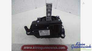 Gebruikte Versnellingspook Audi A8 Prijs € 145,00 Margeregeling aangeboden door Klein Gunnewiek Autodemontage & Motorentechniek