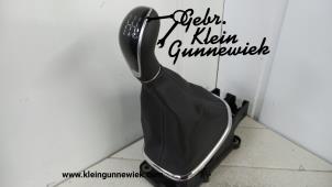 Gebruikte Versnellingspook Opel Karl Prijs € 75,00 Margeregeling aangeboden door Gebr.Klein Gunnewiek Ho.BV