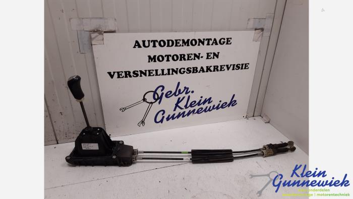 Gebruikte Versnellingspook Renault Captur Prijs € 48,00 Margeregeling aangeboden door Klein Gunnewiek Autodemontage & Motorentechniek
