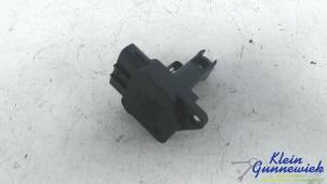 Gebruikte Luchthoeveelheidsmeter Toyota Yaris Prijs € 35,00 Margeregeling aangeboden door Klein Gunnewiek Autodemontage & Motorentechniek