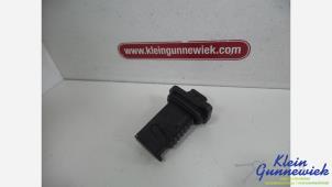 Gebruikte Luchthoeveelheidsmeter BMW 1-Serie Prijs € 50,00 Margeregeling aangeboden door Klein Gunnewiek Autodemontage & Motorentechniek