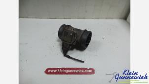 Gebruikte Luchthoeveelheidsmeter Opel Vectra Prijs € 25,00 Margeregeling aangeboden door Klein Gunnewiek Autodemontage & Motorentechniek