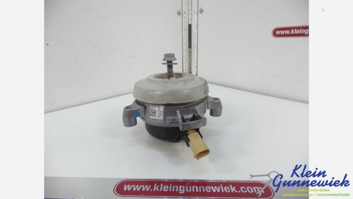 Gebruikte Motorrubber Audi A8 Prijs € 119,00 Margeregeling aangeboden door Klein Gunnewiek Autodemontage & Motorentechniek