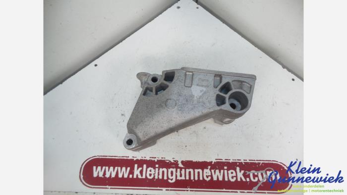 Gebruikte Motorrubber Volkswagen Transporter Prijs € 27,00 Margeregeling aangeboden door Klein Gunnewiek Autodemontage & Motorentechniek