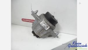 Gebruikte Motorrubber Jaguar F-Pace Prijs € 70,00 Margeregeling aangeboden door Klein Gunnewiek Autodemontage & Motorentechniek