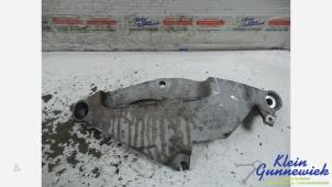 Gebruikte Motorsteun Opel Vectra Prijs € 30,00 Margeregeling aangeboden door Klein Gunnewiek Autodemontage & Motorentechniek