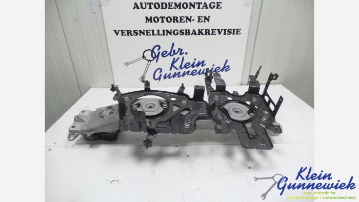 Gebruikte Motorbalk Volkswagen E-Golf Prijs € 125,00 Margeregeling aangeboden door Klein Gunnewiek Autodemontage & Motorentechniek