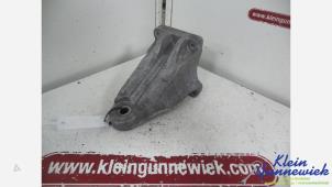 Gebruikte Motorsteun Ford Transit Prijs € 30,00 Margeregeling aangeboden door Klein Gunnewiek Autodemontage & Motorentechniek