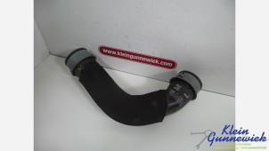 Gebruikte Koelwaterslang Porsche 911 Prijs € 25,00 Margeregeling aangeboden door Klein Gunnewiek Autodemontage & Motorentechniek