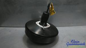 Gebruikte Rembooster Renault Trafic Prijs € 45,00 Margeregeling aangeboden door Klein Gunnewiek Autodemontage & Motorentechniek