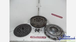 Gebruikte Vliegwiel Opel Vivaro Prijs € 185,00 Margeregeling aangeboden door Klein Gunnewiek Autodemontage & Motorentechniek