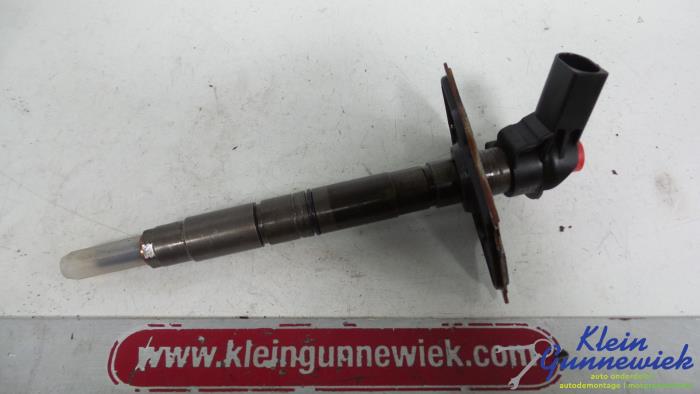 Verstuiver (diesel) van een Volkswagen Tiguan 2010