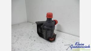 Gebruikte Waterpomp Volkswagen Touareg Prijs € 25,00 Margeregeling aangeboden door Klein Gunnewiek Autodemontage & Motorentechniek