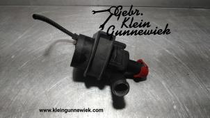 Gebruikte Waterpomp Volkswagen Eos Prijs € 50,00 Margeregeling aangeboden door Gebr.Klein Gunnewiek Ho.BV