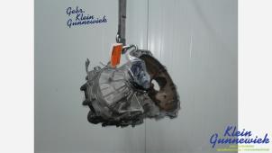 Gebruikte Versnellingsbak Volkswagen Passat Prijs € 325,00 Margeregeling aangeboden door Klein Gunnewiek Autodemontage & Motorentechniek