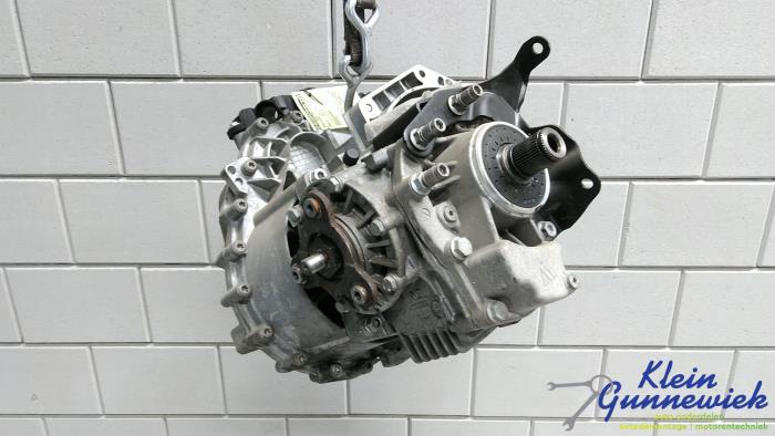 Gebruikte Versnellingsbak Volkswagen Sharan Prijs € 897,00 Margeregeling aangeboden door Klein Gunnewiek Autodemontage & Motorentechniek