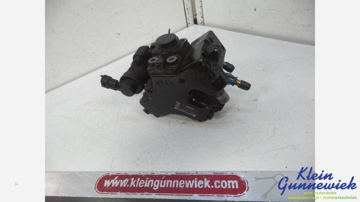 Gebruikte Brandstofpomp Mechanisch Opel Astra Prijs € 76,00 Margeregeling aangeboden door Klein Gunnewiek Autodemontage & Motorentechniek