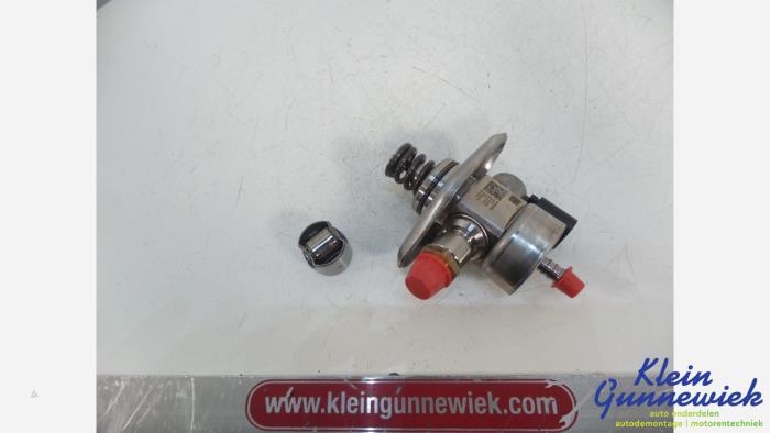 Gebruikte Brandstofpomp Mechanisch Volkswagen Tiguan Prijs € 151,00 Margeregeling aangeboden door Klein Gunnewiek Autodemontage & Motorentechniek