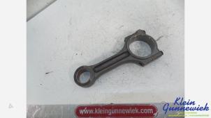 Gebruikte Drijfstang Renault Master Prijs € 50,00 Margeregeling aangeboden door Klein Gunnewiek Autodemontage & Motorentechniek