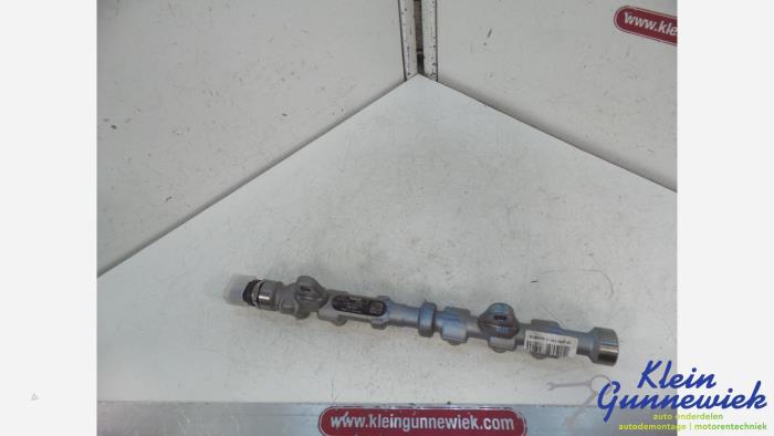 Nieuwe Galerij (Injectie) Opel Astra Prijs € 90,75 Inclusief btw aangeboden door Klein Gunnewiek Autodemontage & Motorentechniek