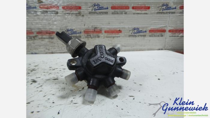 Gebruikte Common rail (Injectie) Renault Kangoo Prijs € 27,00 Margeregeling aangeboden door Klein Gunnewiek Autodemontage & Motorentechniek