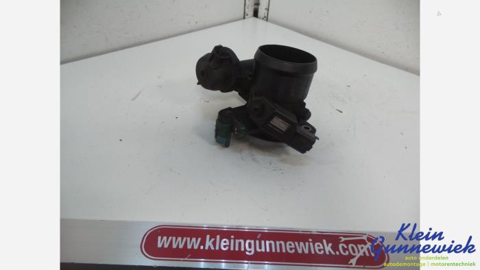 Gebruikte Gasklephuis Volvo V50 Prijs € 45,00 Margeregeling aangeboden door Klein Gunnewiek Autodemontage & Motorentechniek