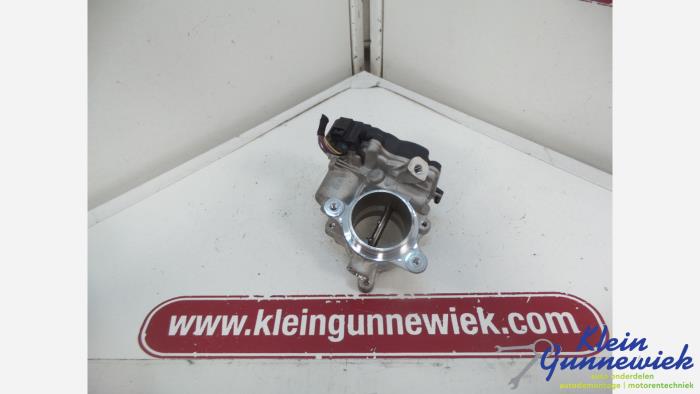Gebruikte Gasklephuis Volkswagen Passat Prijs € 62,00 Margeregeling aangeboden door Klein Gunnewiek Autodemontage & Motorentechniek