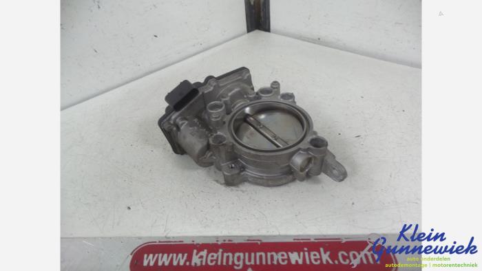 Gebruikte Gasklephuis BMW 4-Serie Prijs € 20,00 Margeregeling aangeboden door Klein Gunnewiek Autodemontage & Motorentechniek