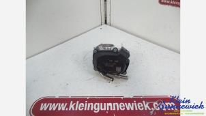 Gebruikte Gasklephuis Volkswagen T-Roc Prijs € 45,00 Margeregeling aangeboden door Klein Gunnewiek Autodemontage & Motorentechniek