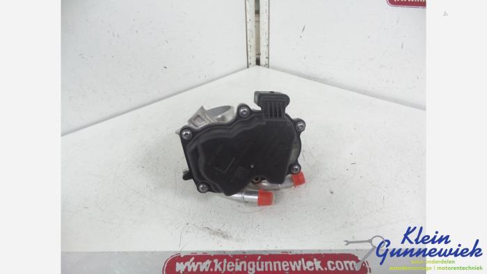 Gebruikte Gasklephuis Volkswagen Jetta Prijs € 66,00 Margeregeling aangeboden door Klein Gunnewiek Autodemontage & Motorentechniek