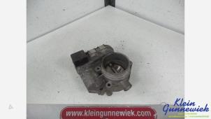 Gebruikte Gasklephuis Peugeot 206 Prijs € 10,00 Margeregeling aangeboden door Klein Gunnewiek Autodemontage & Motorentechniek