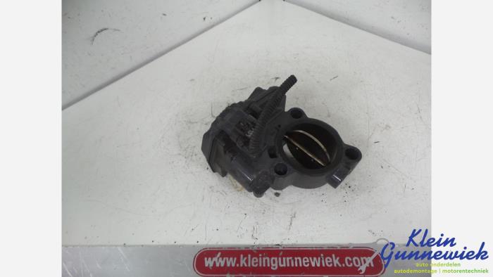 Gebruikte Gasklephuis BMW 3-Serie Prijs € 30,00 Margeregeling aangeboden door Klein Gunnewiek Autodemontage & Motorentechniek