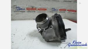 Gebruikte Gasklephuis Ford Focus Prijs € 20,00 Margeregeling aangeboden door Klein Gunnewiek Autodemontage & Motorentechniek