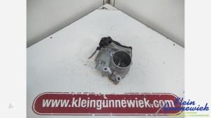 Gebruikte Gasklephuis Renault Master Prijs € 55,00 Margeregeling aangeboden door Klein Gunnewiek Autodemontage & Motorentechniek