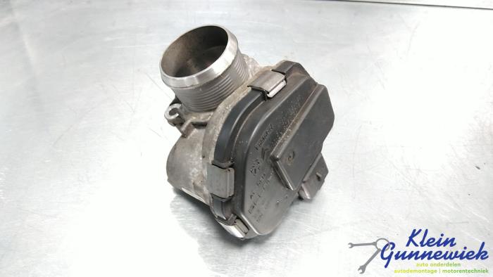 Gebruikte Gasklephuis Ford Focus Prijs € 15,00 Margeregeling aangeboden door Klein Gunnewiek Autodemontage & Motorentechniek