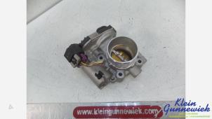 Gebruikte Gasklephuis Opel Astra Prijs € 25,00 Margeregeling aangeboden door Klein Gunnewiek Autodemontage & Motorentechniek