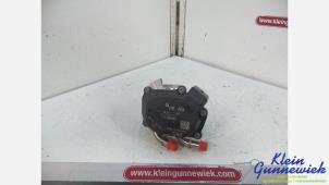 Gebruikte Gasklephuis Volkswagen E-Golf Prijs € 45,00 Margeregeling aangeboden door Klein Gunnewiek Autodemontage & Motorentechniek