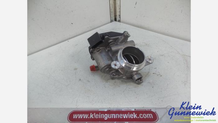 Gebruikte Gasklephuis Volkswagen E-Golf Prijs € 37,00 Margeregeling aangeboden door Klein Gunnewiek Autodemontage & Motorentechniek