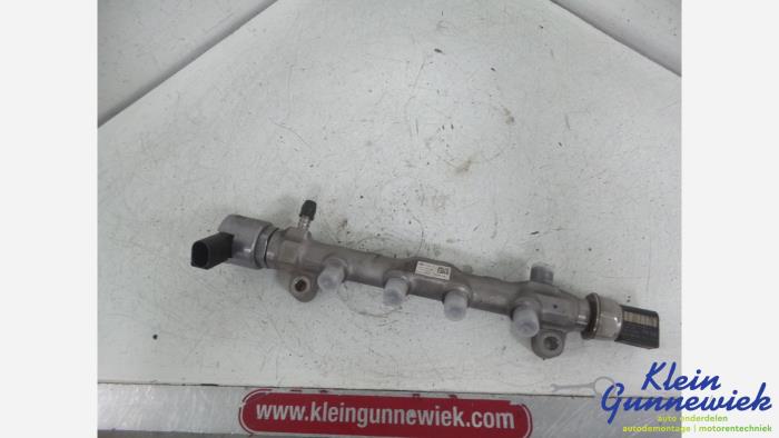 Gebruikte Verstuiver brug Volkswagen Passat Prijs € 38,00 Margeregeling aangeboden door Klein Gunnewiek Autodemontage & Motorentechniek
