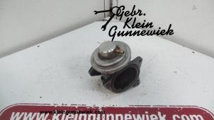 Gebruikte Uitlaat gasklep (EGR) Volkswagen Passat Prijs € 30,00 Margeregeling aangeboden door Gebr.Klein Gunnewiek Ho.BV