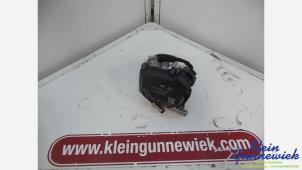 Gebruikte Gasklephuis Volkswagen Touran Prijs € 45,00 Margeregeling aangeboden door Klein Gunnewiek Autodemontage & Motorentechniek