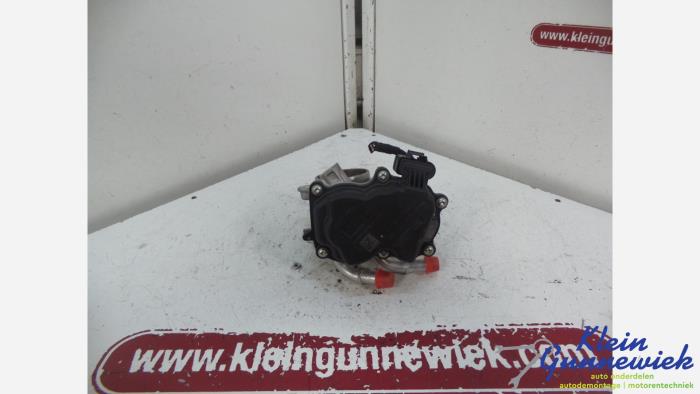 Gebruikte Gasklephuis Volkswagen Jetta Prijs € 62,00 Margeregeling aangeboden door Klein Gunnewiek Autodemontage & Motorentechniek